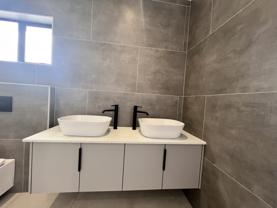 3 Bedroom Property for Sale in Wilkoppies North West